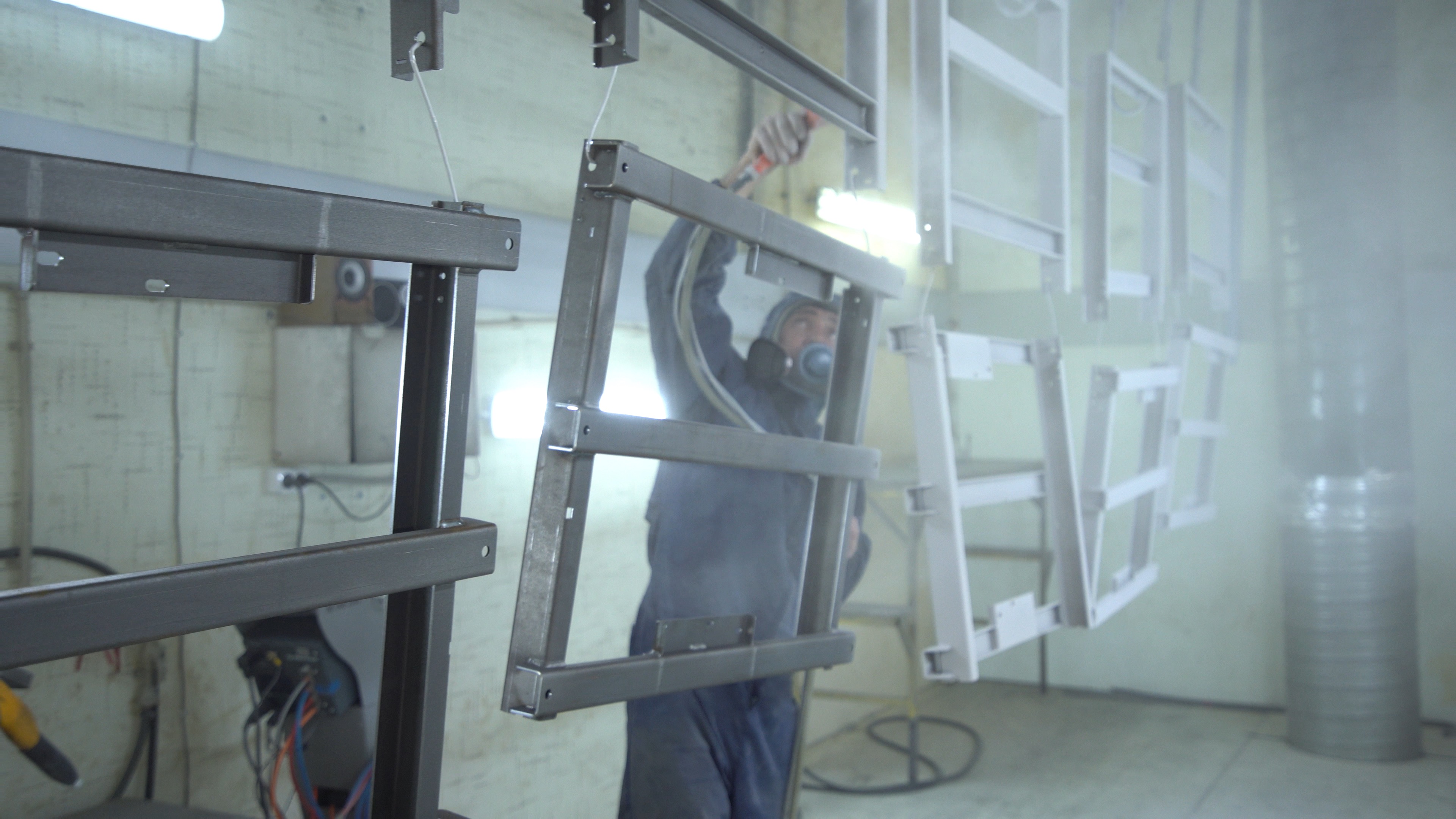 окраска изделий порошком