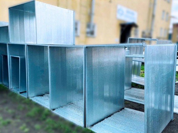 В производстве воздуховоды для линии окраски и сушки корпусов изделий