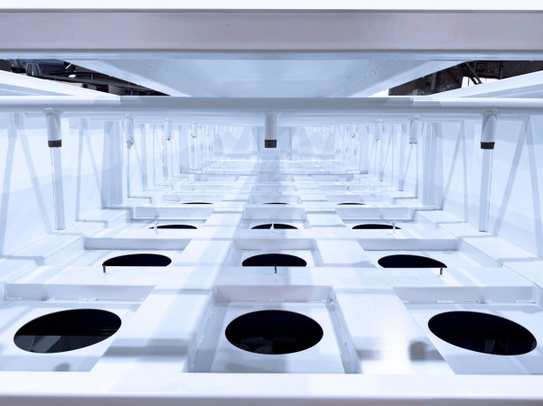 На производственной площадке SPK в работе партия дробеструйного оборудования для новой дробеструйной камеры SPK