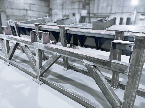 В производстве - металлокаркас для окрасочно-сушильных камер